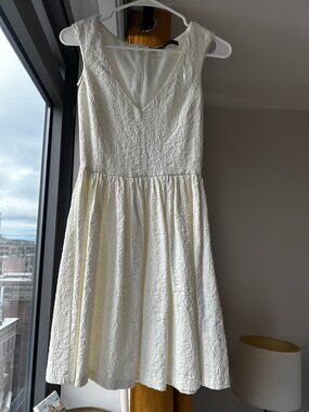 Zara white textured deep V neck A line mini dress